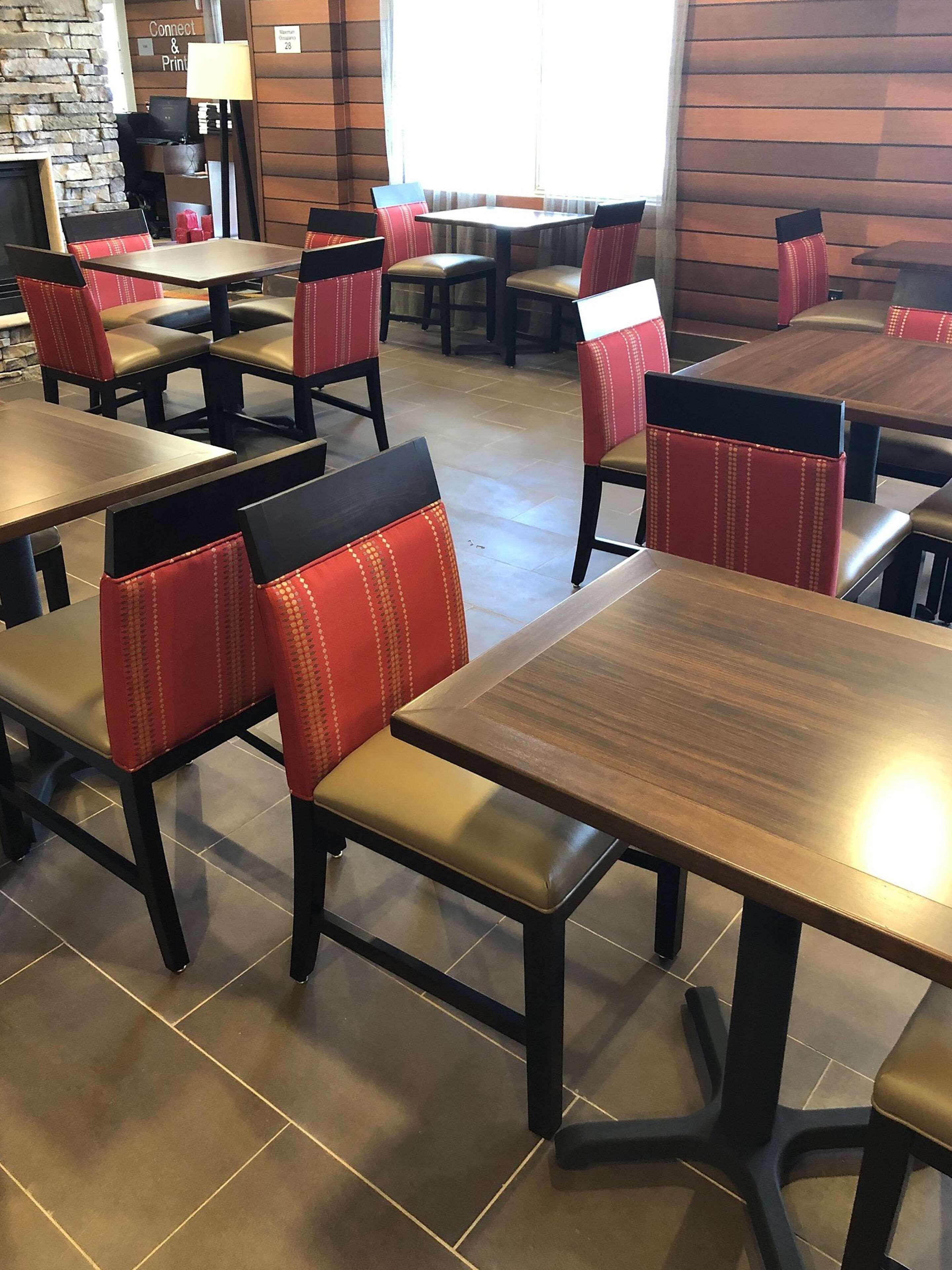 Comfort Inn & Suites Phoenix North - Deer Valley Extérieur photo